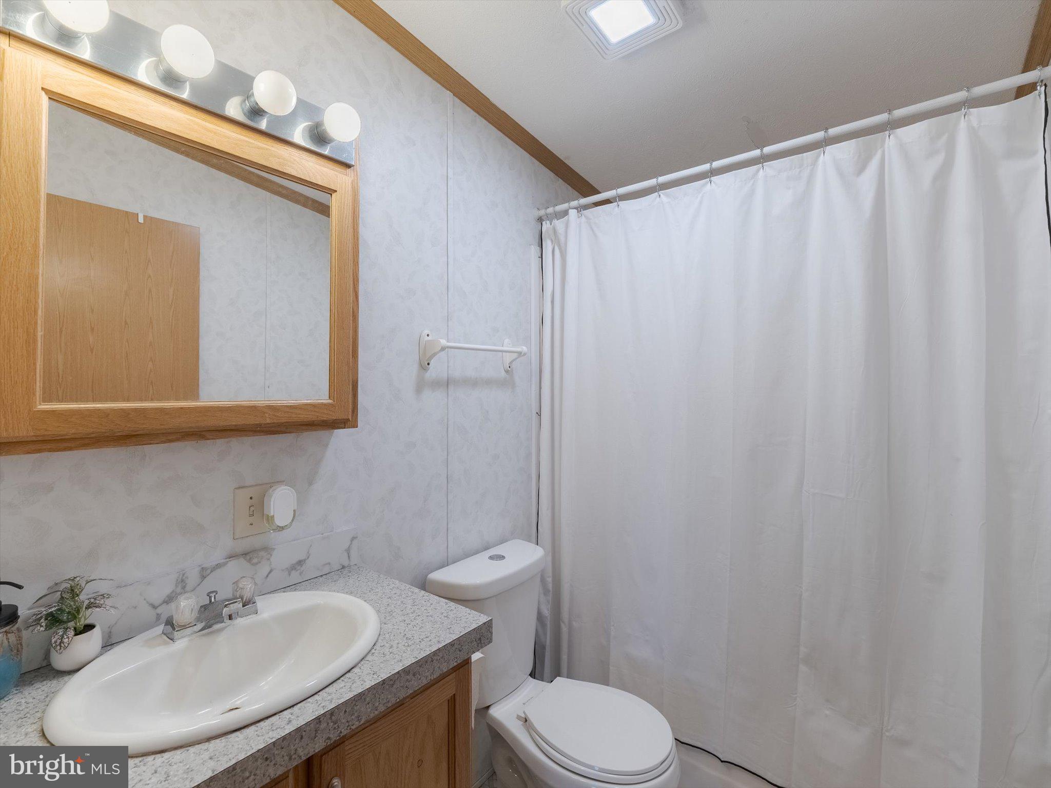 VALLEY FORGE CROSSIN - Residential