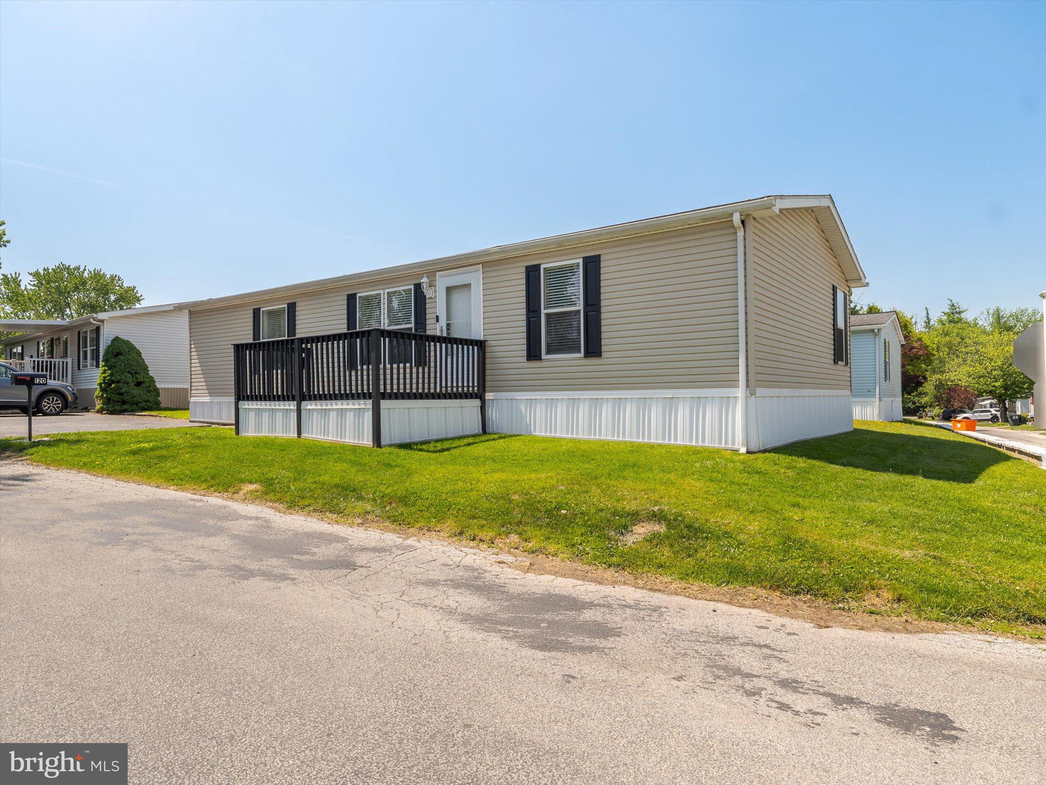 VALLEY FORGE CROSSIN - Residential