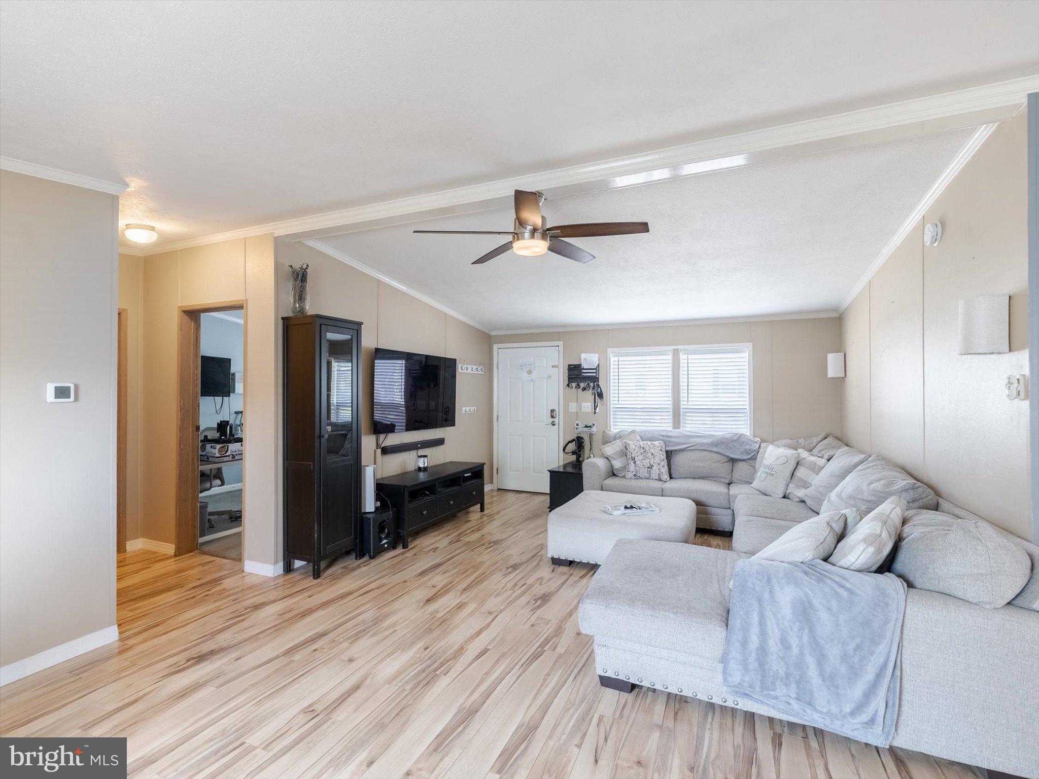 VALLEY FORGE CROSSIN - Residential