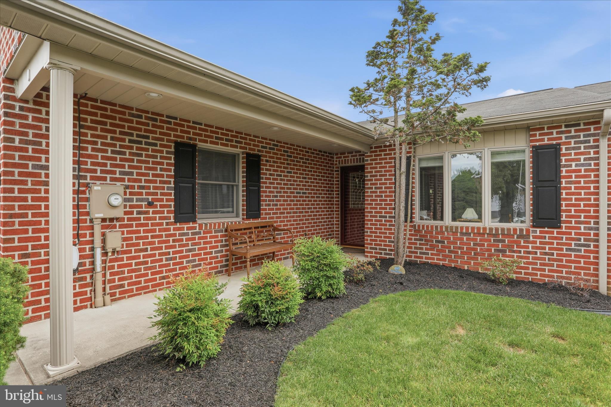 MAPLE RUN - Residential