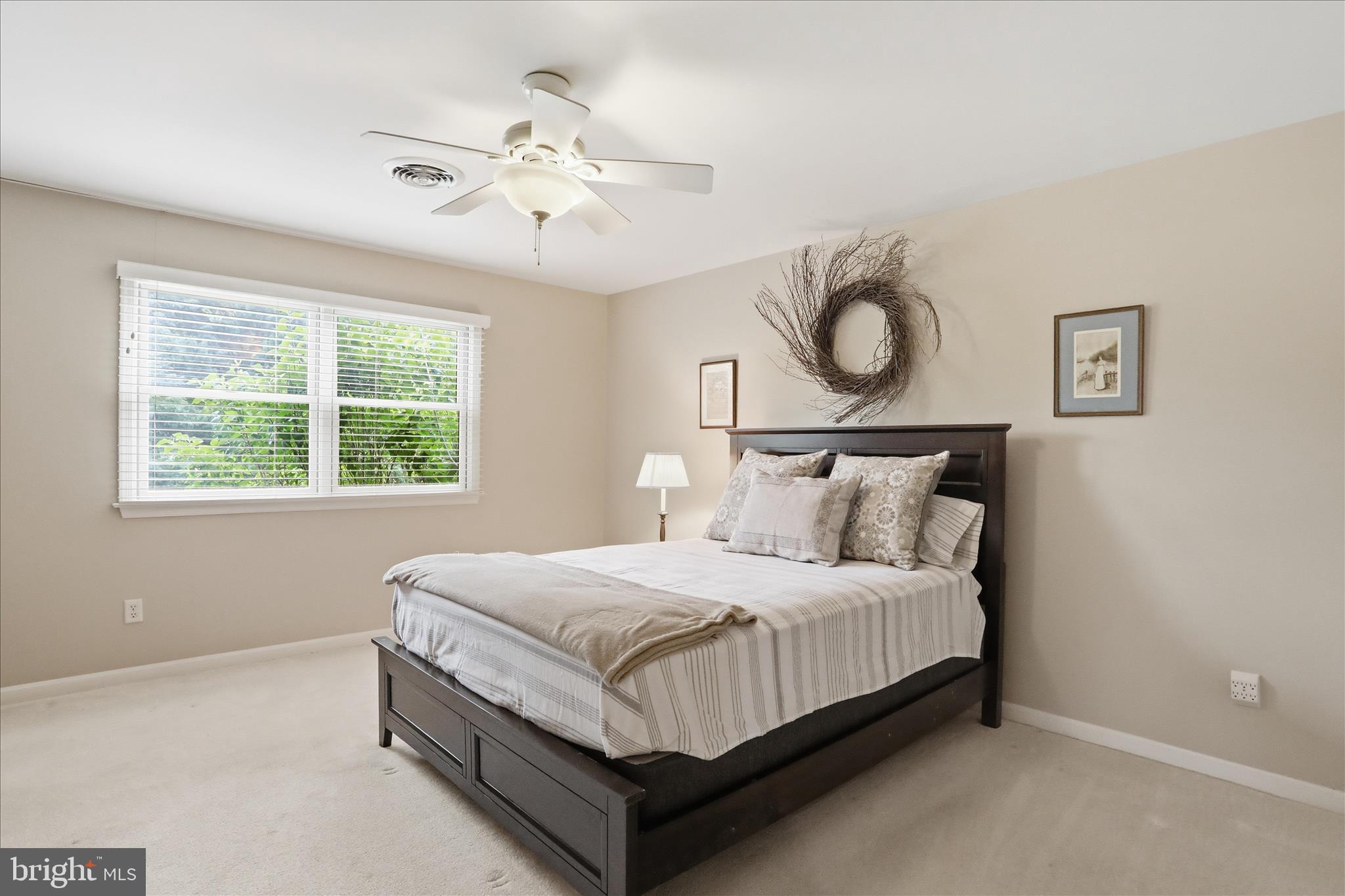 MAPLE RUN - Residential
