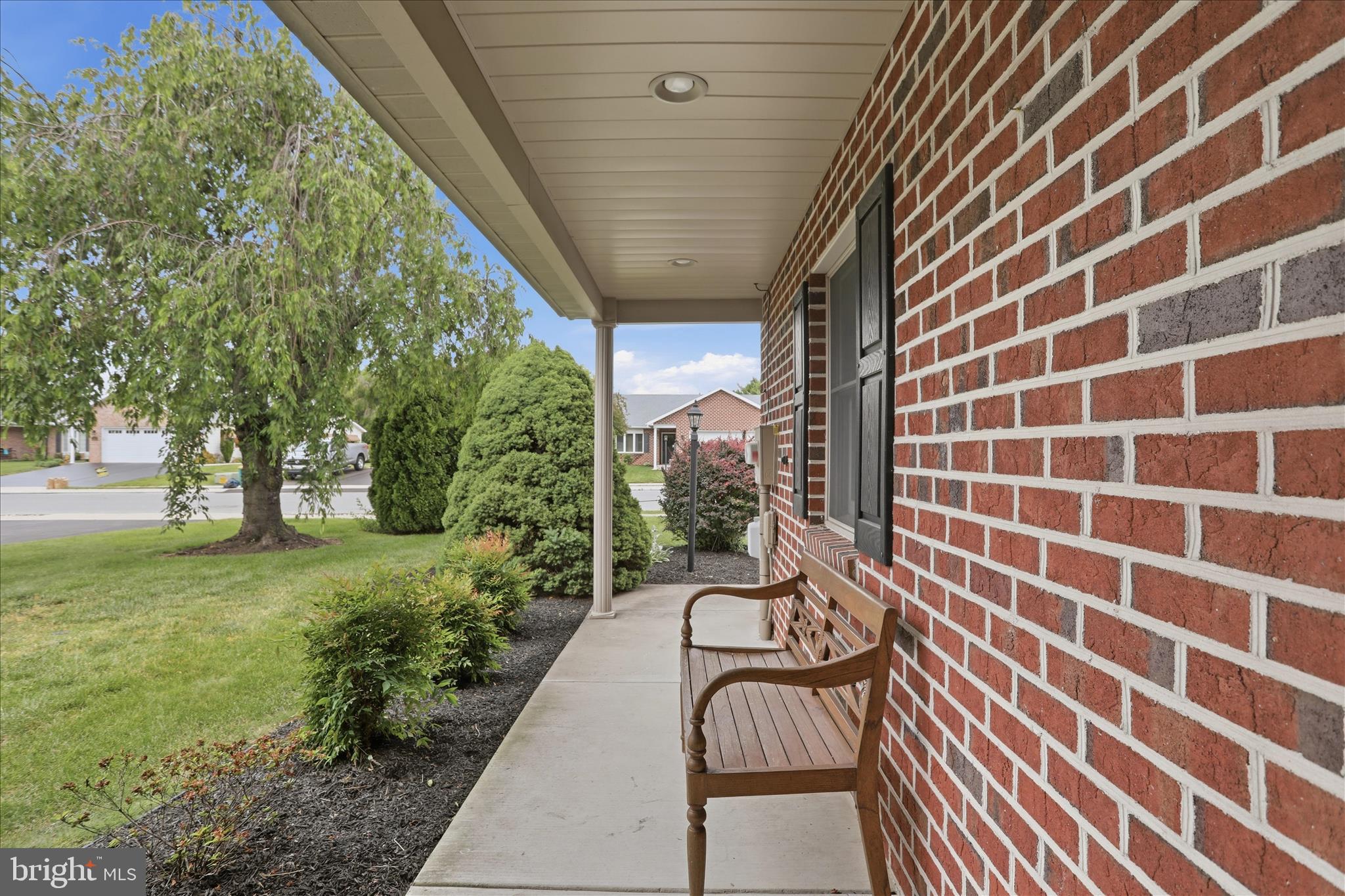 MAPLE RUN - Residential