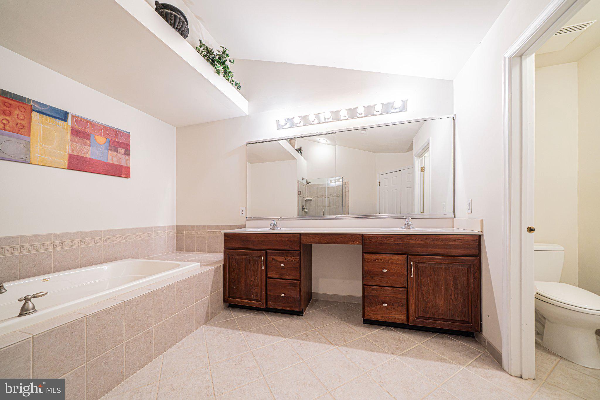 ARBOR POINT - Residential