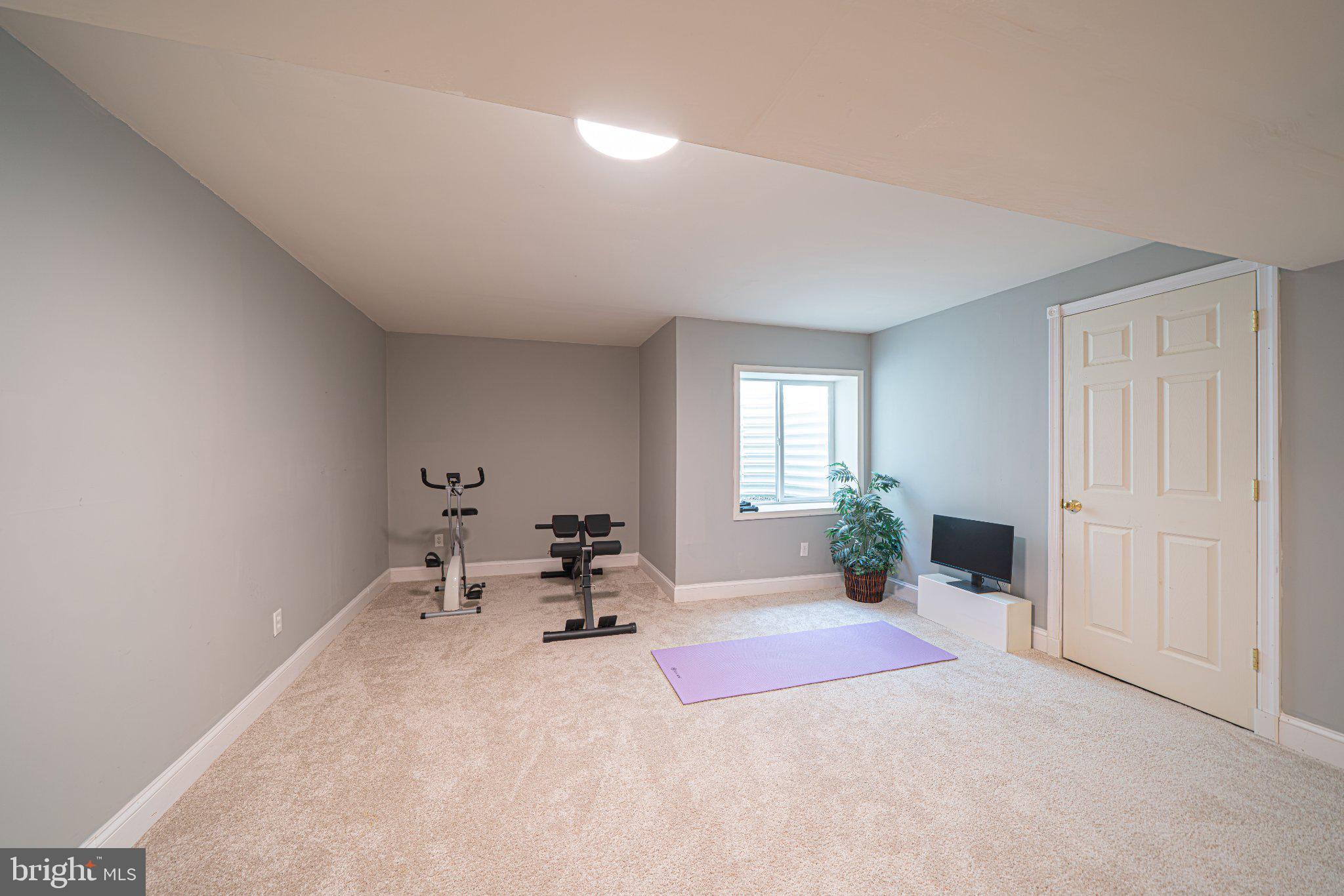 ARBOR POINT - Residential