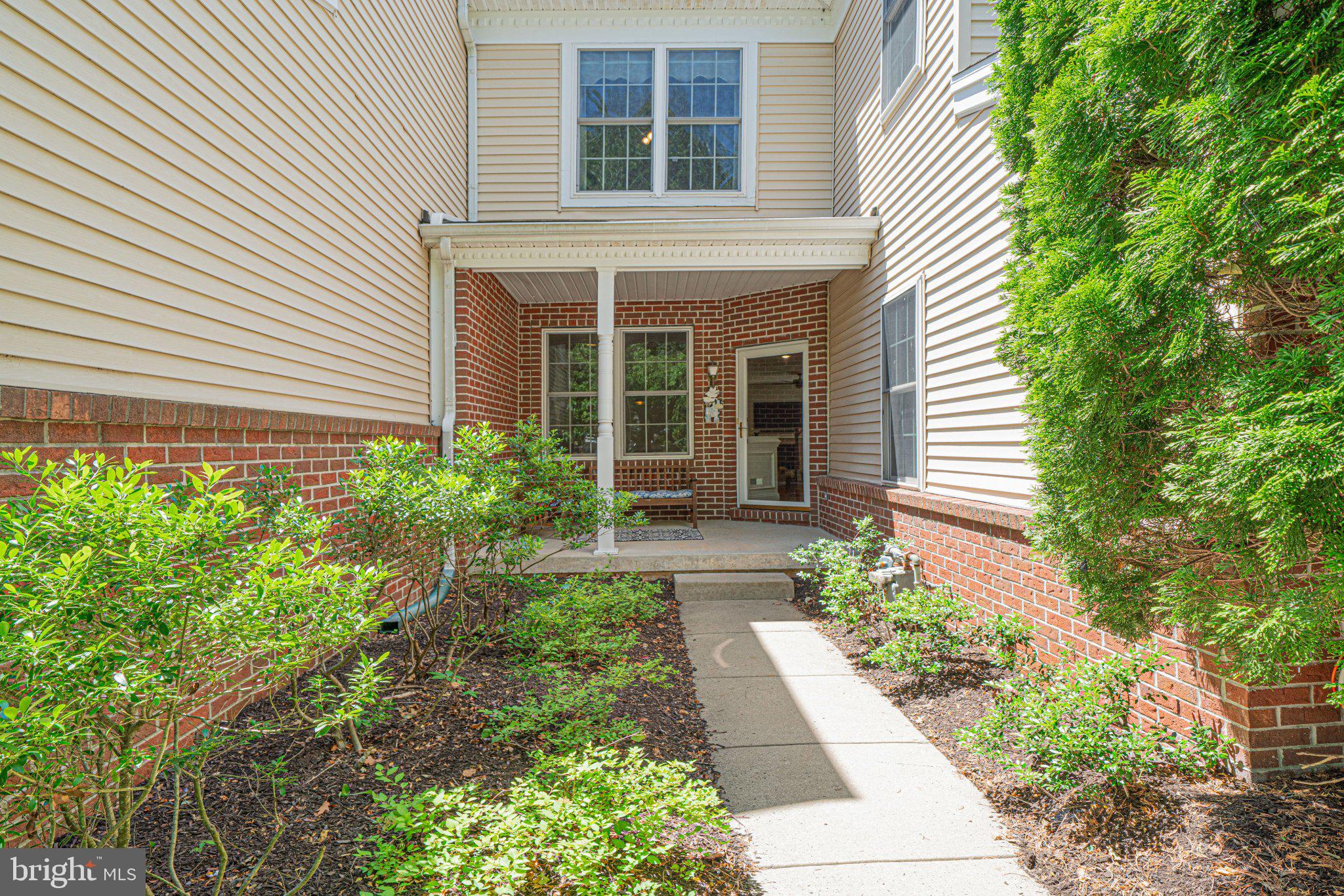 ARBOR POINT - Residential