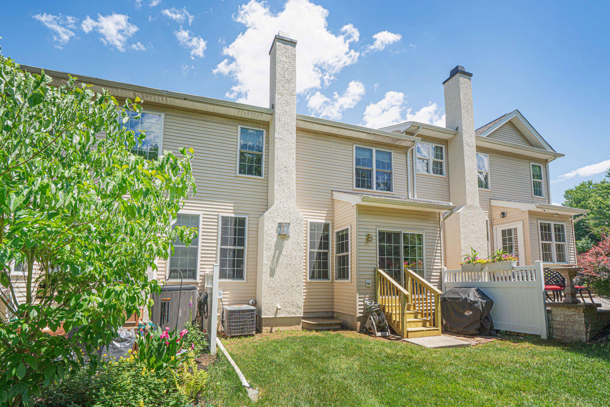 ARBOR POINT - Residential