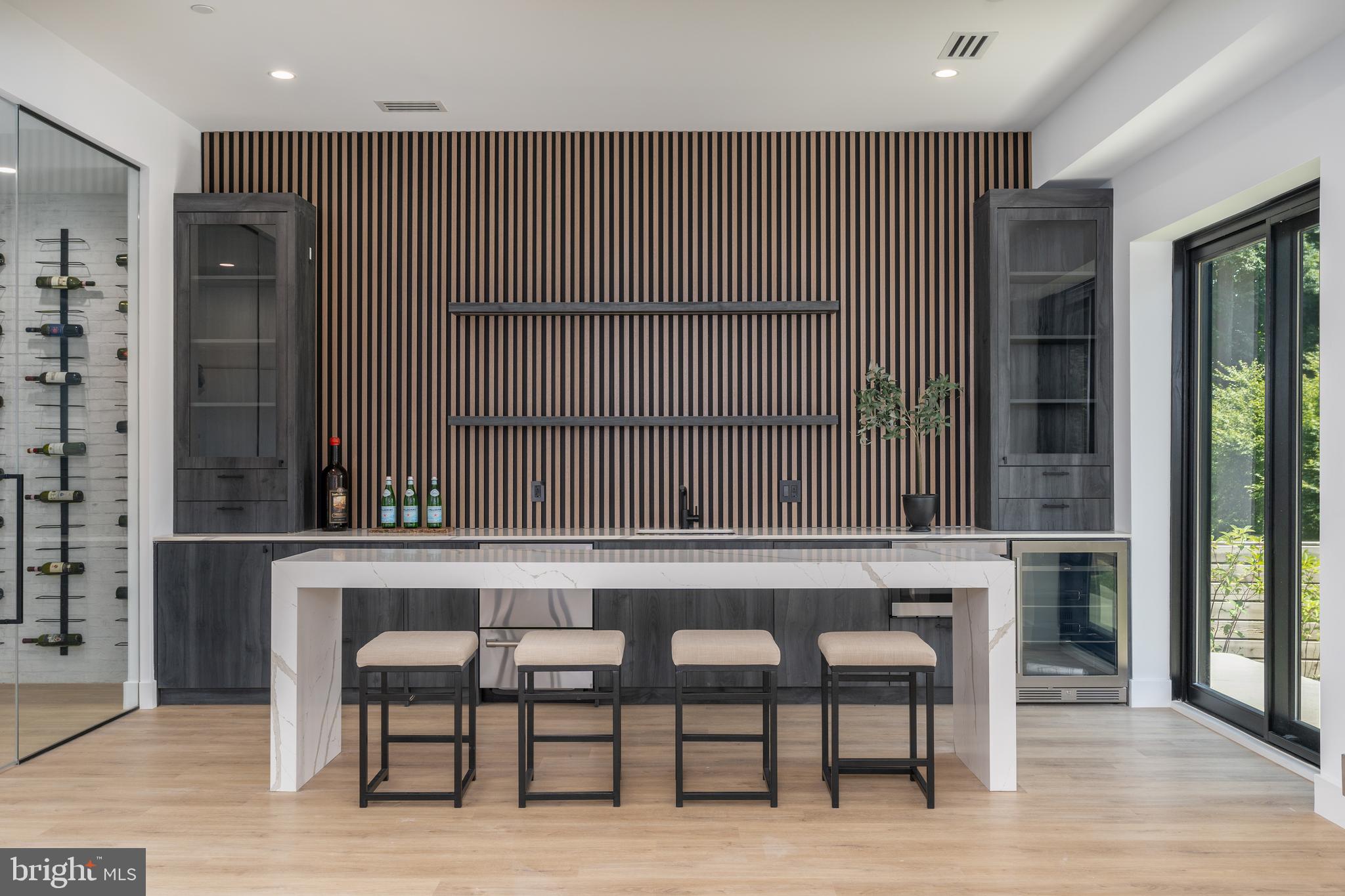 MAPLEWOOD - Residential