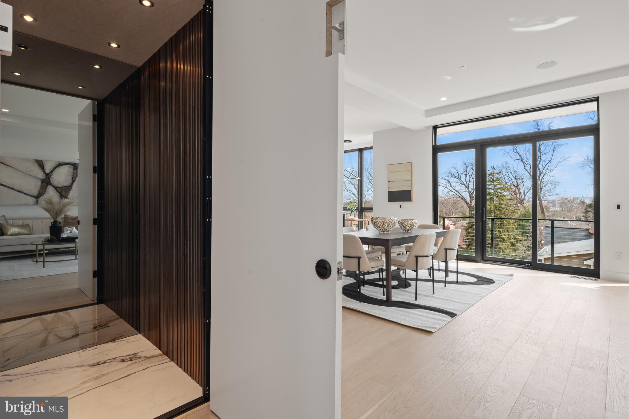 MAPLEWOOD - Residential