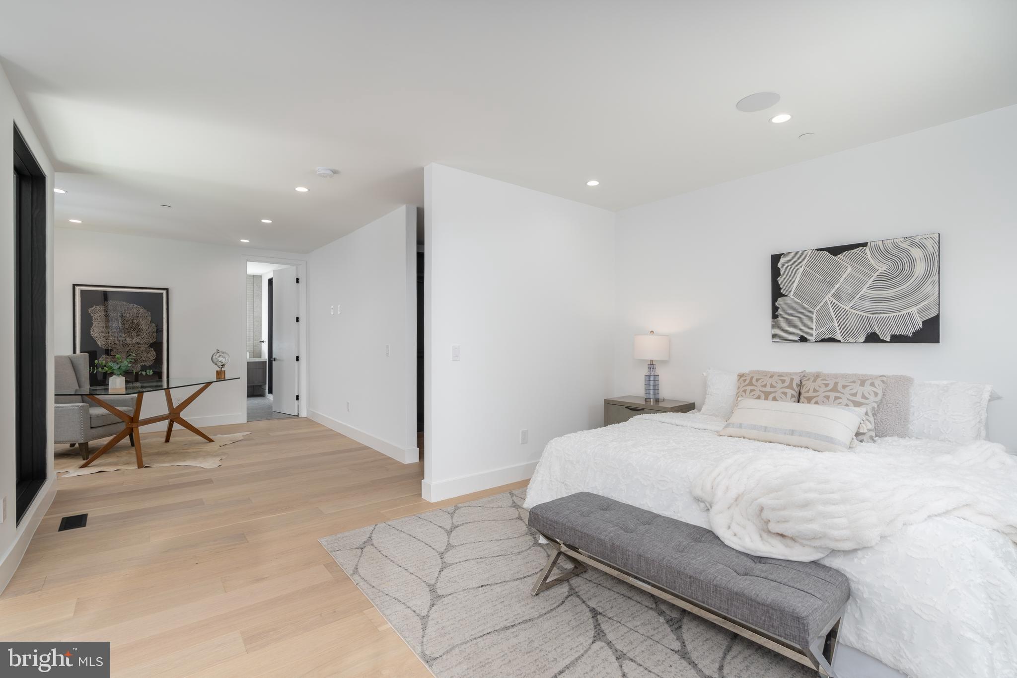 MAPLEWOOD - Residential