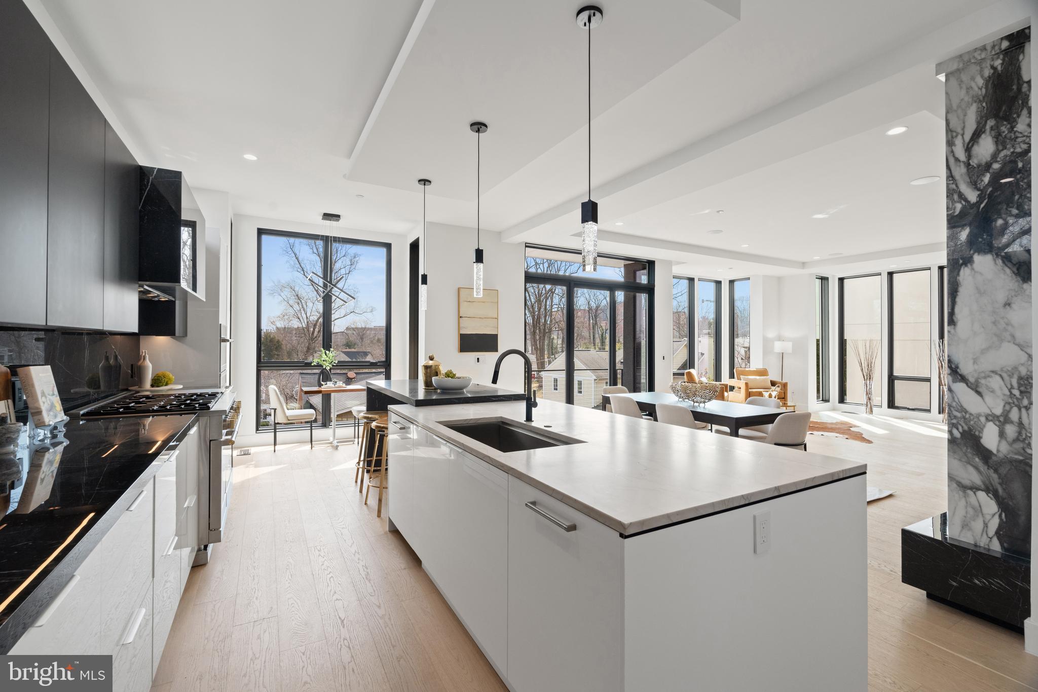 MAPLEWOOD - Residential