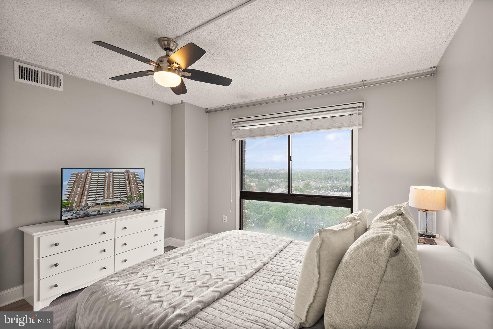 TEMPLETON OF ALEXANDRIA - Residential