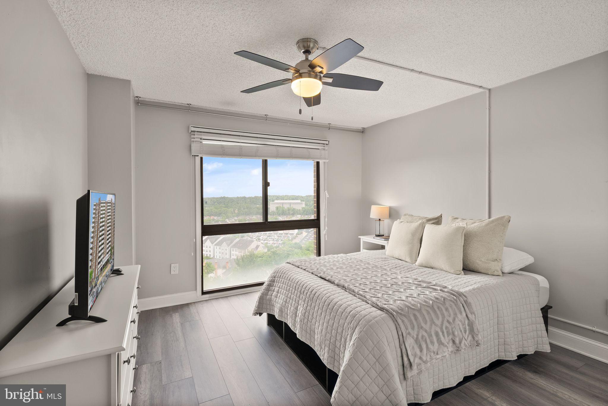 TEMPLETON OF ALEXANDRIA - Residential