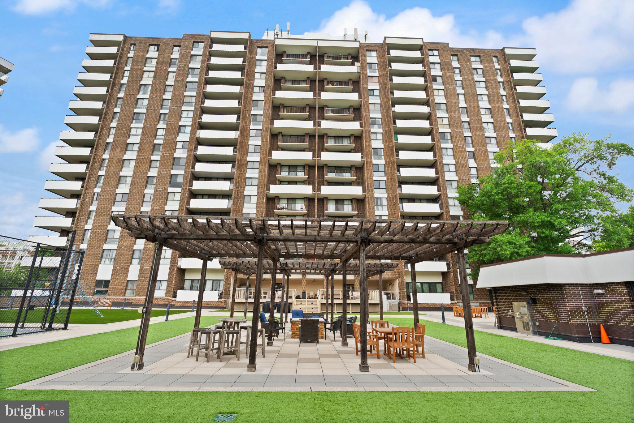 TEMPLETON OF ALEXANDRIA - Residential