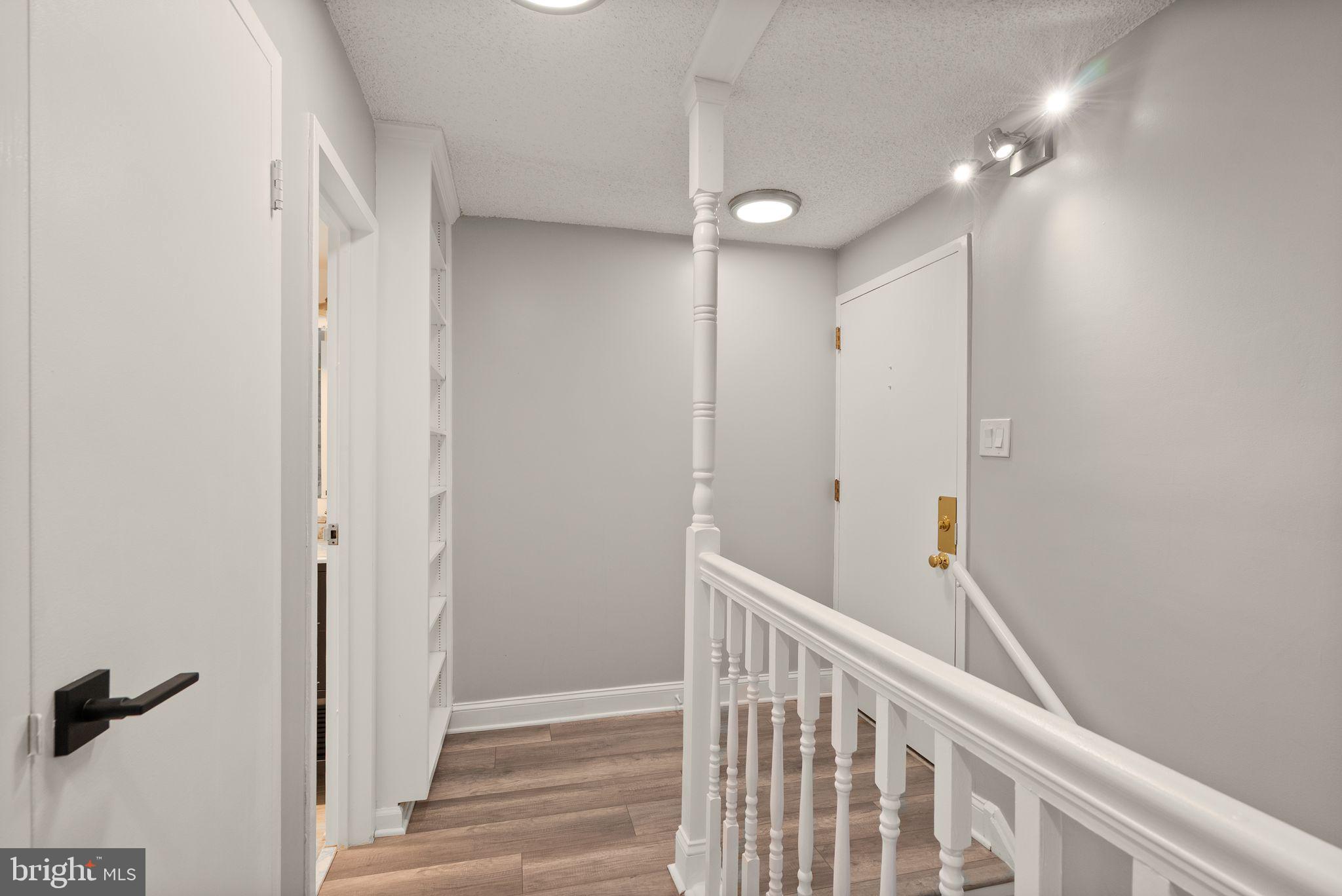 TEMPLETON OF ALEXANDRIA - Residential