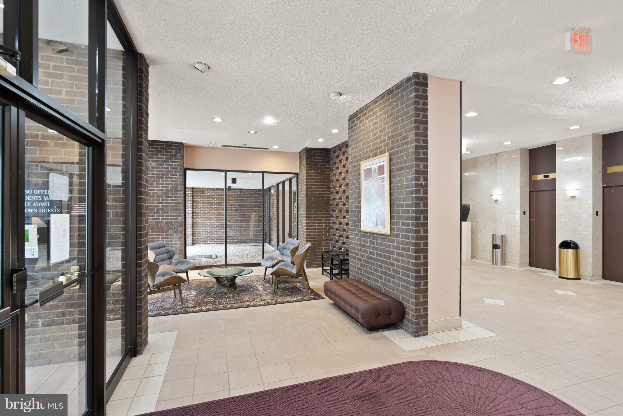 TEMPLETON OF ALEXANDRIA - Residential