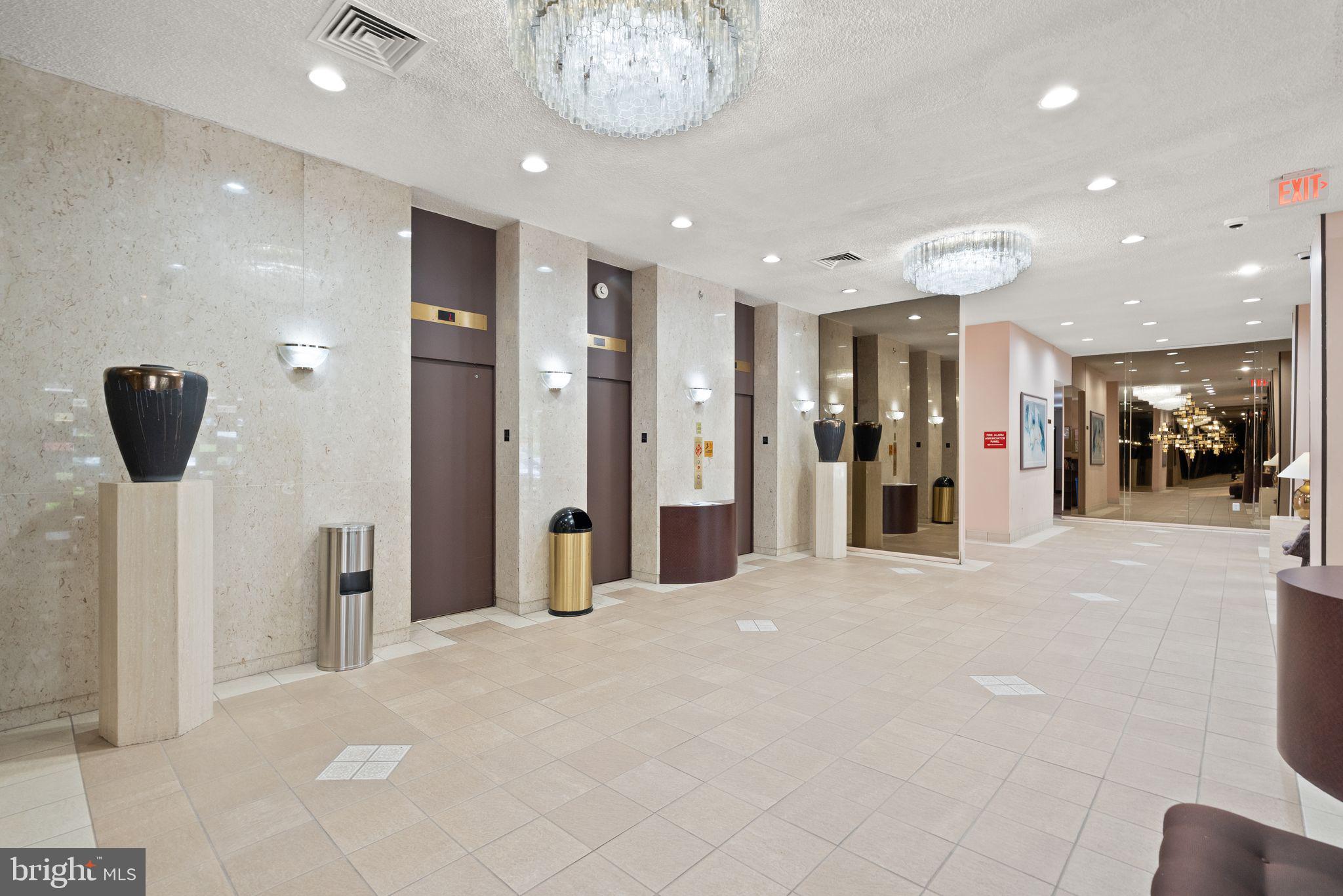 TEMPLETON OF ALEXANDRIA - Residential