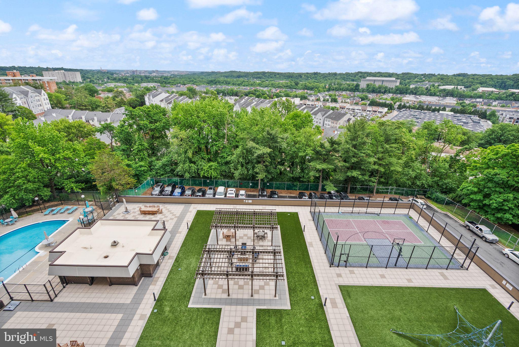 TEMPLETON OF ALEXANDRIA - Residential