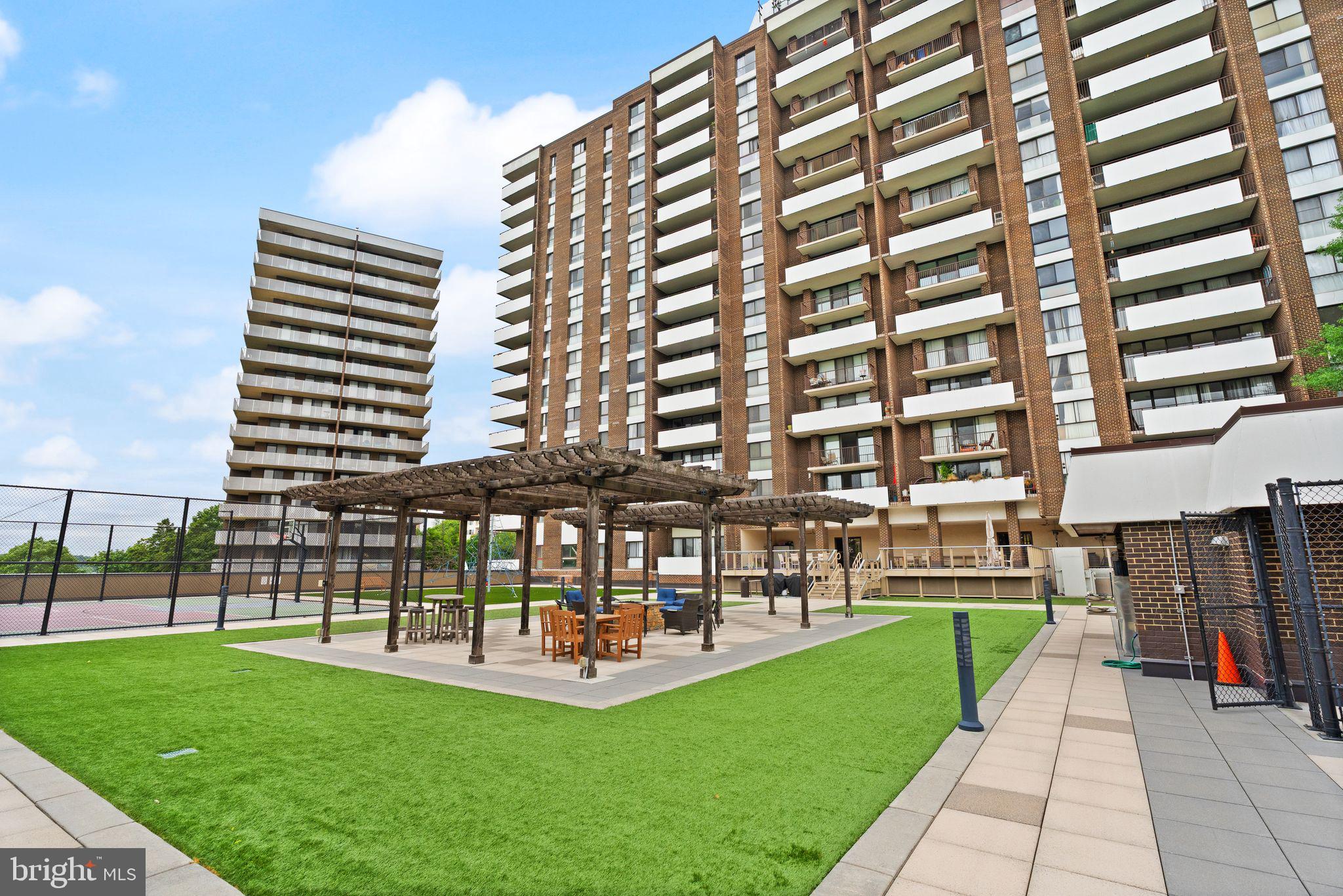 TEMPLETON OF ALEXANDRIA - Residential