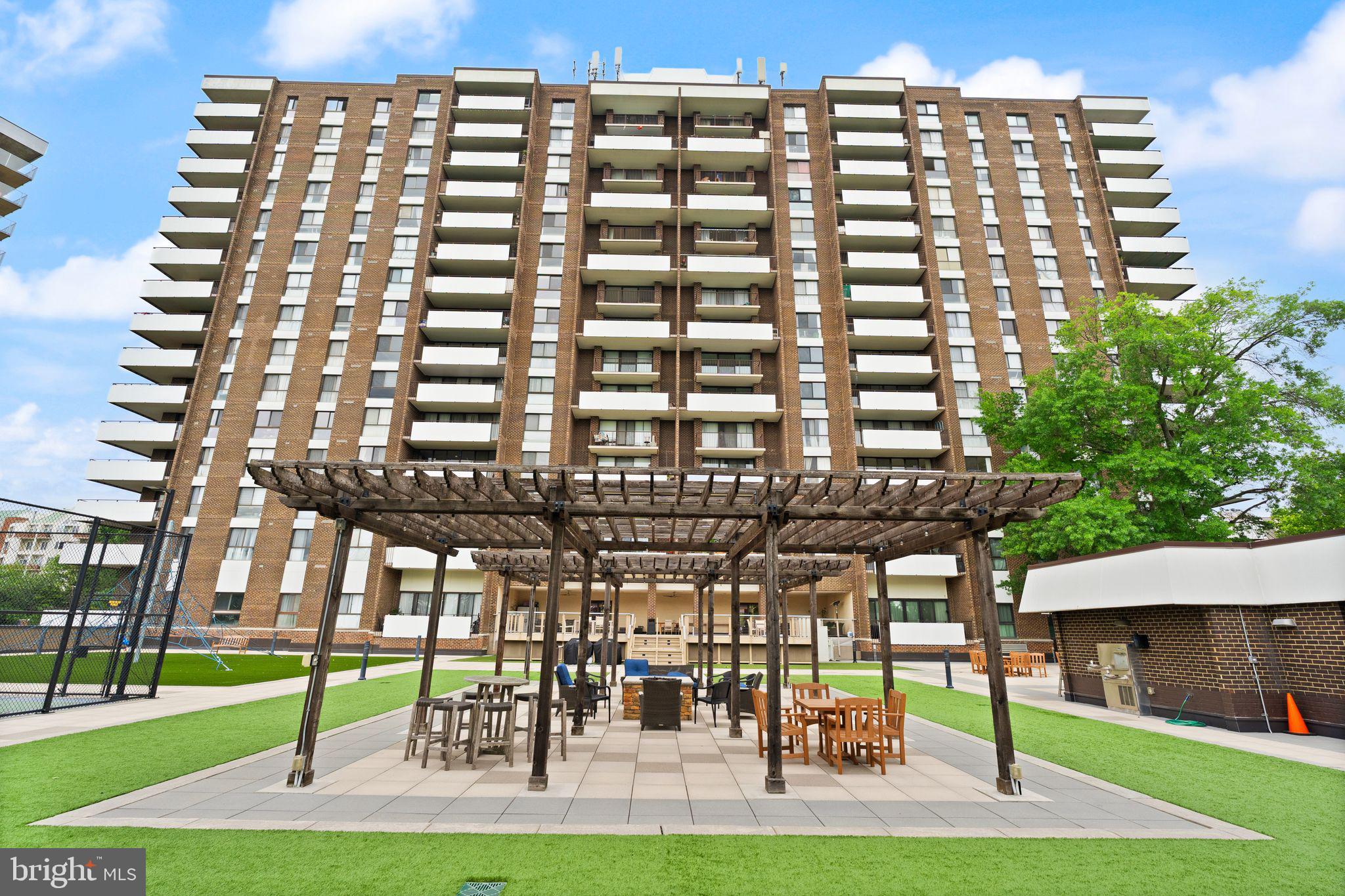 TEMPLETON OF ALEXANDRIA - Residential