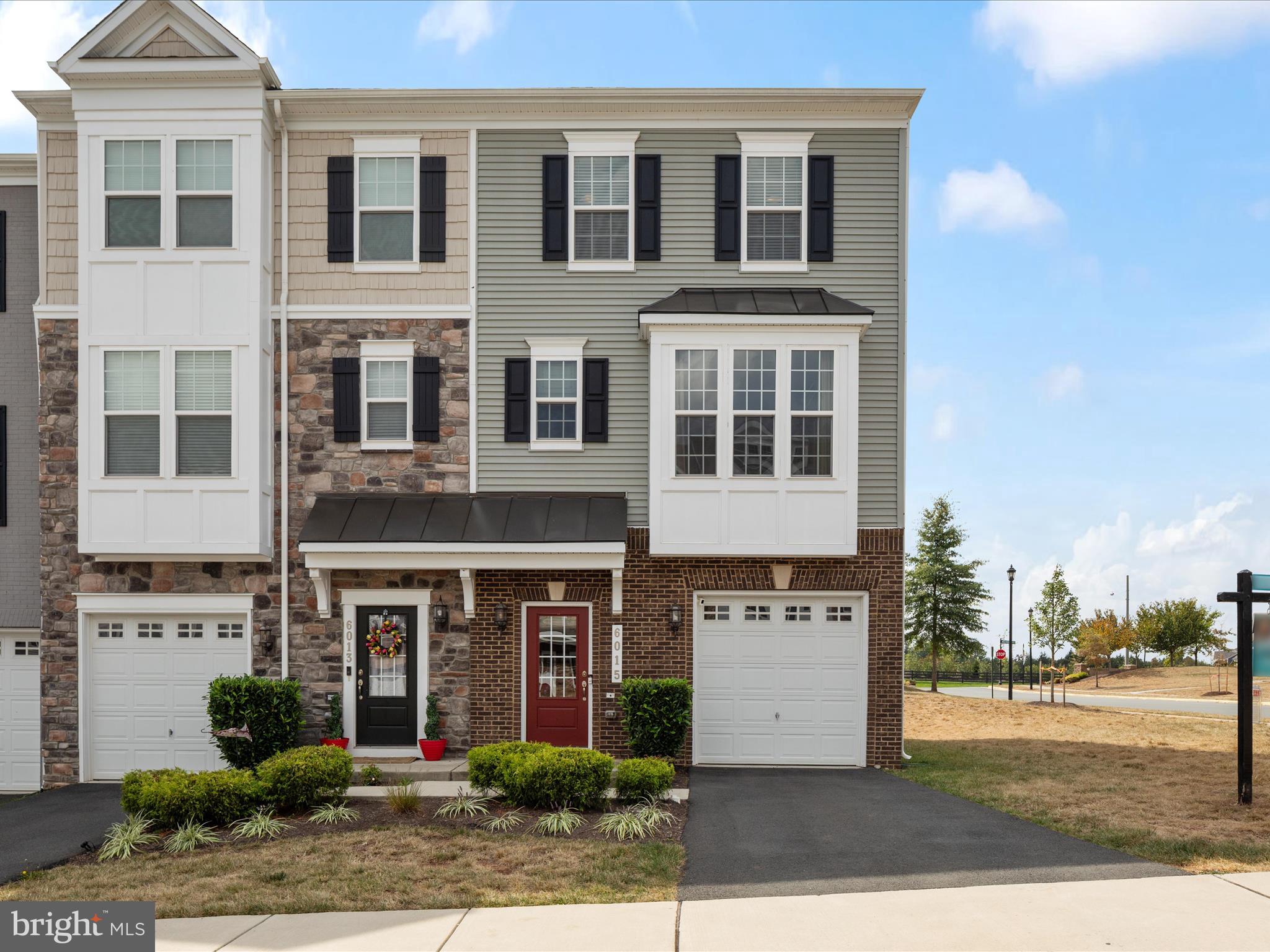 HAYMARKET CROSSING - Residential