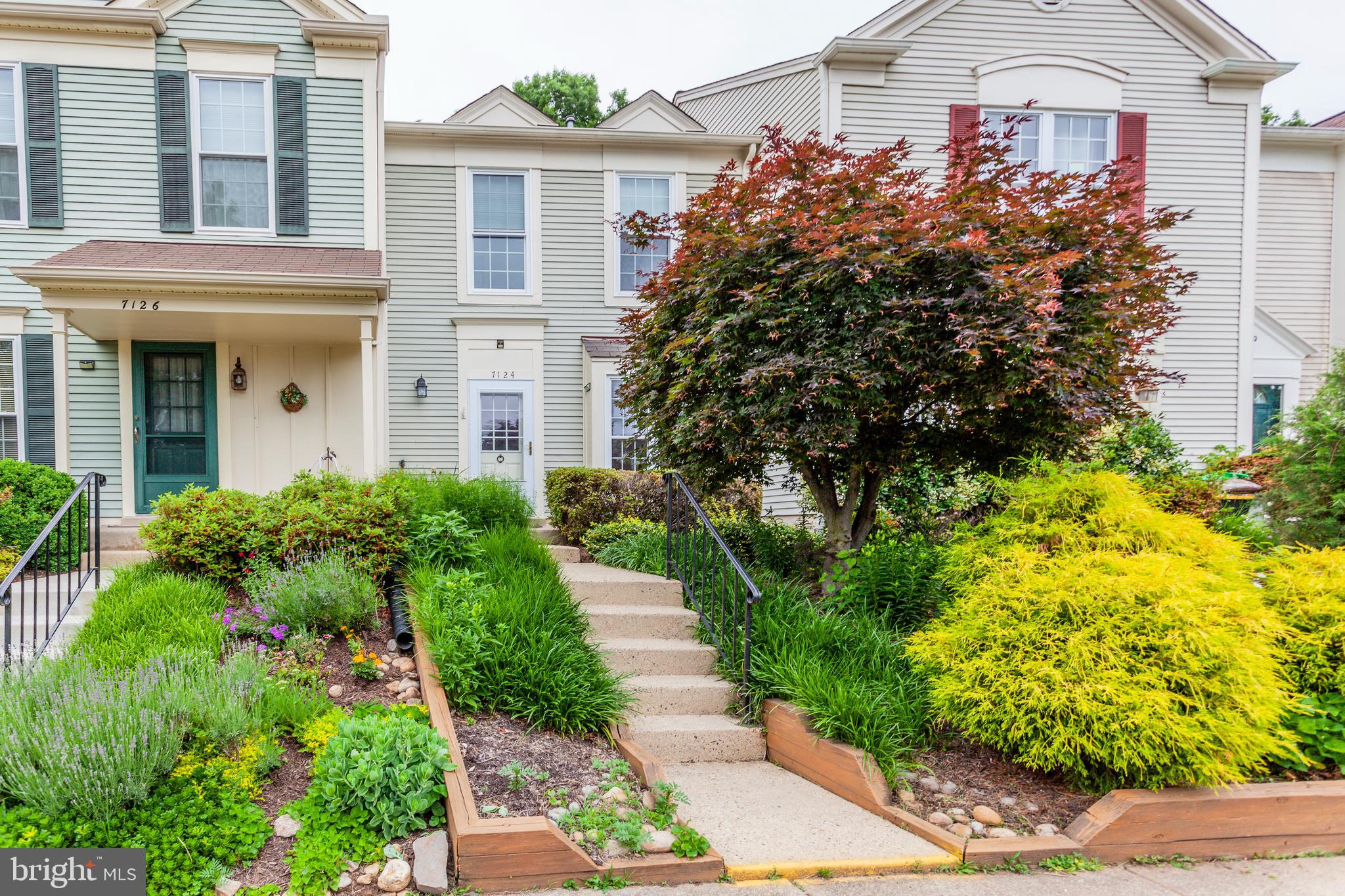 WOODSTONE - Residential Lease