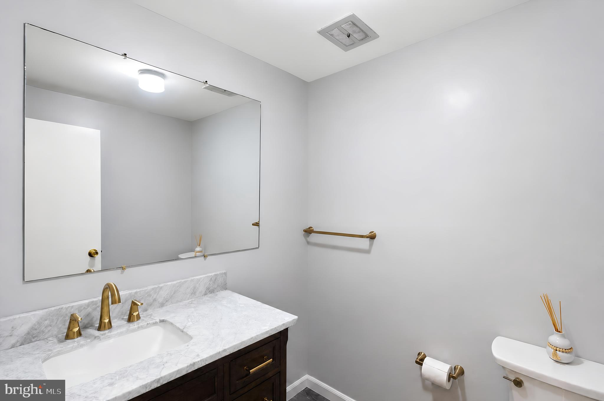 BUSTLETON - Residential