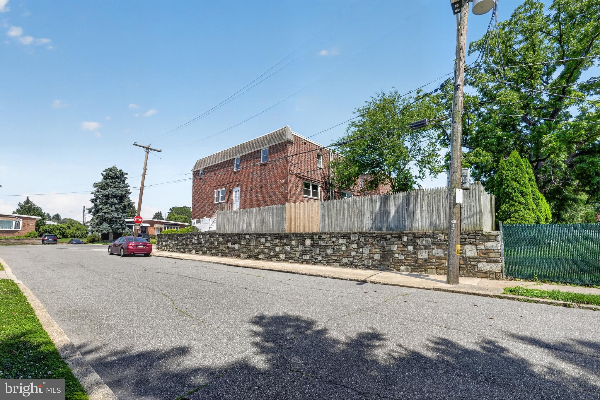 BUSTLETON - Residential