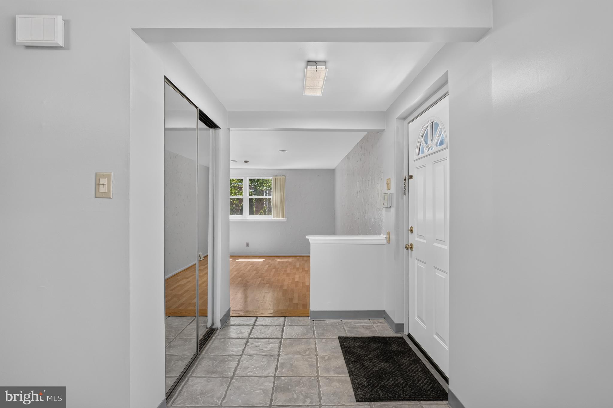 BUSTLETON - Residential