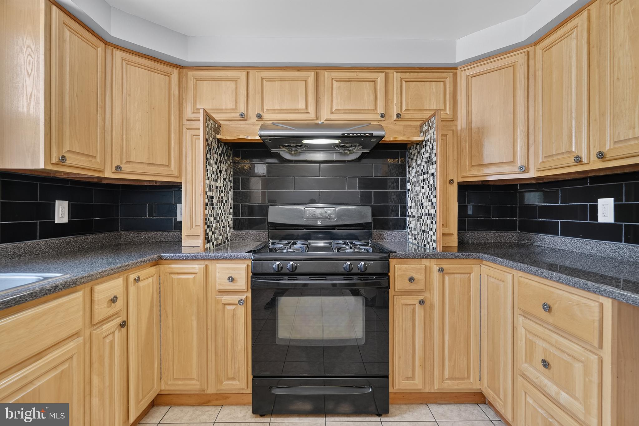 BUSTLETON - Residential