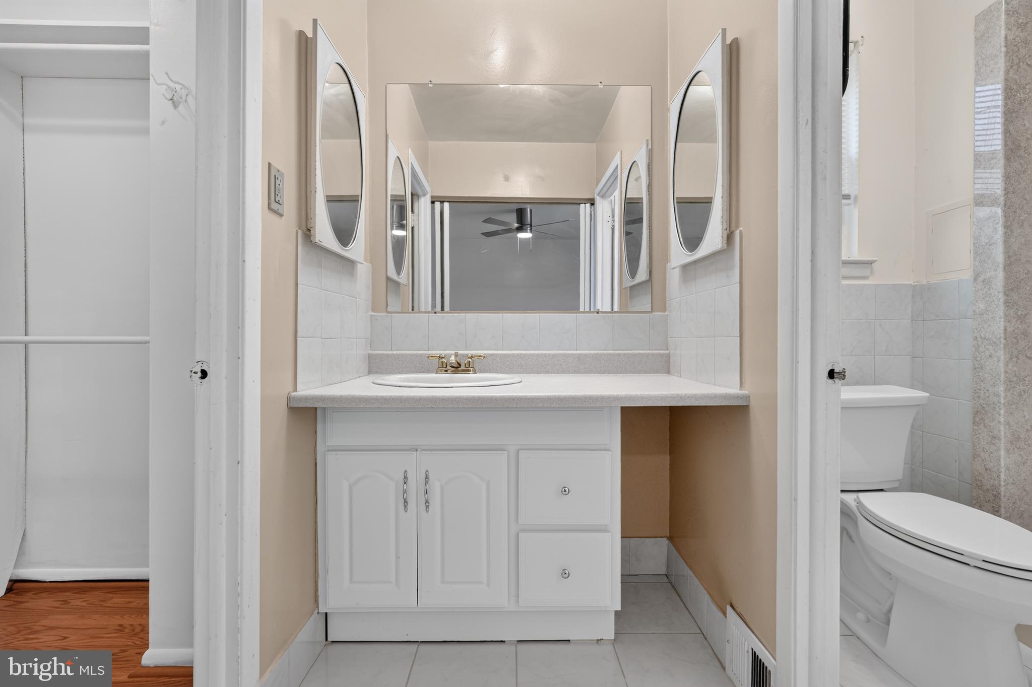 BUSTLETON - Residential