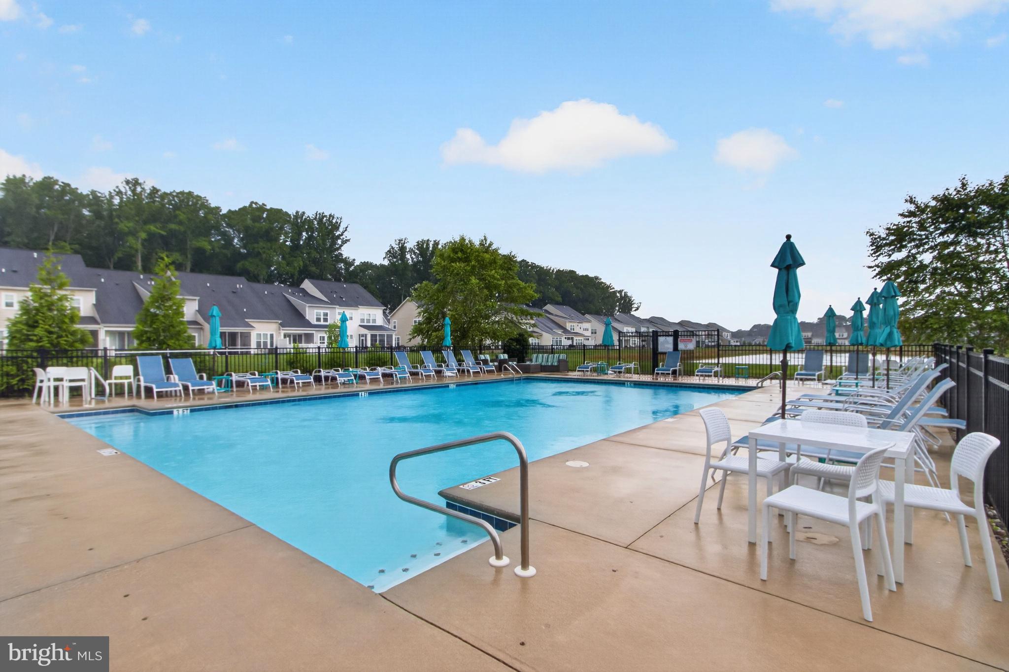 VILLAS AT WALDEN - Residential