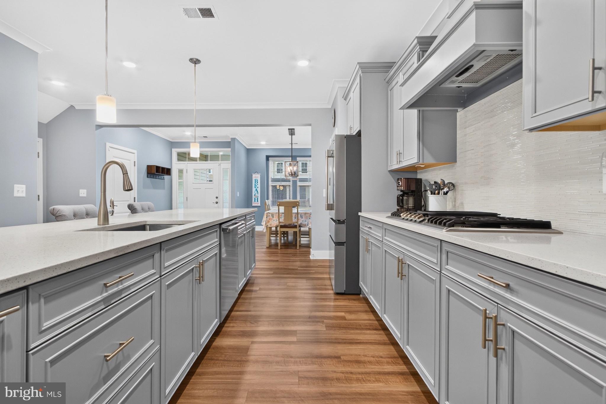 VILLAS AT WALDEN - Residential