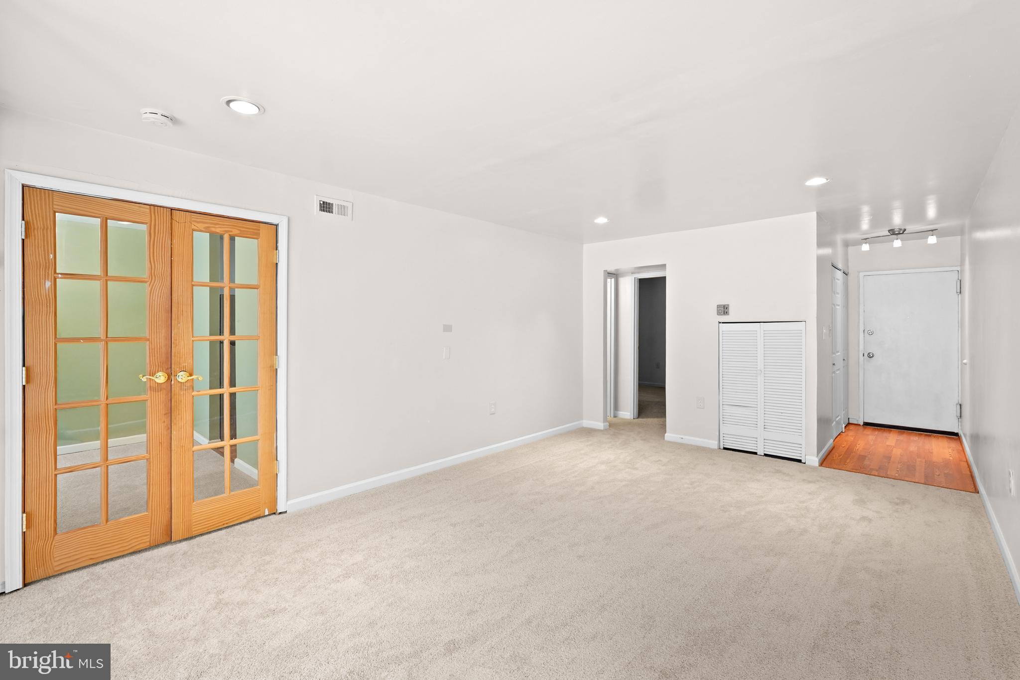 GREENBELT - Residential