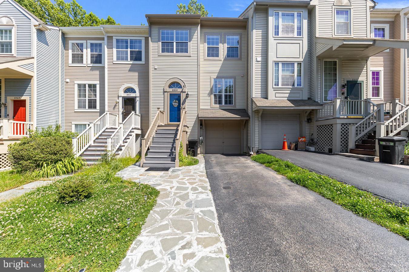 SOUTHERN OAKS - Residential
