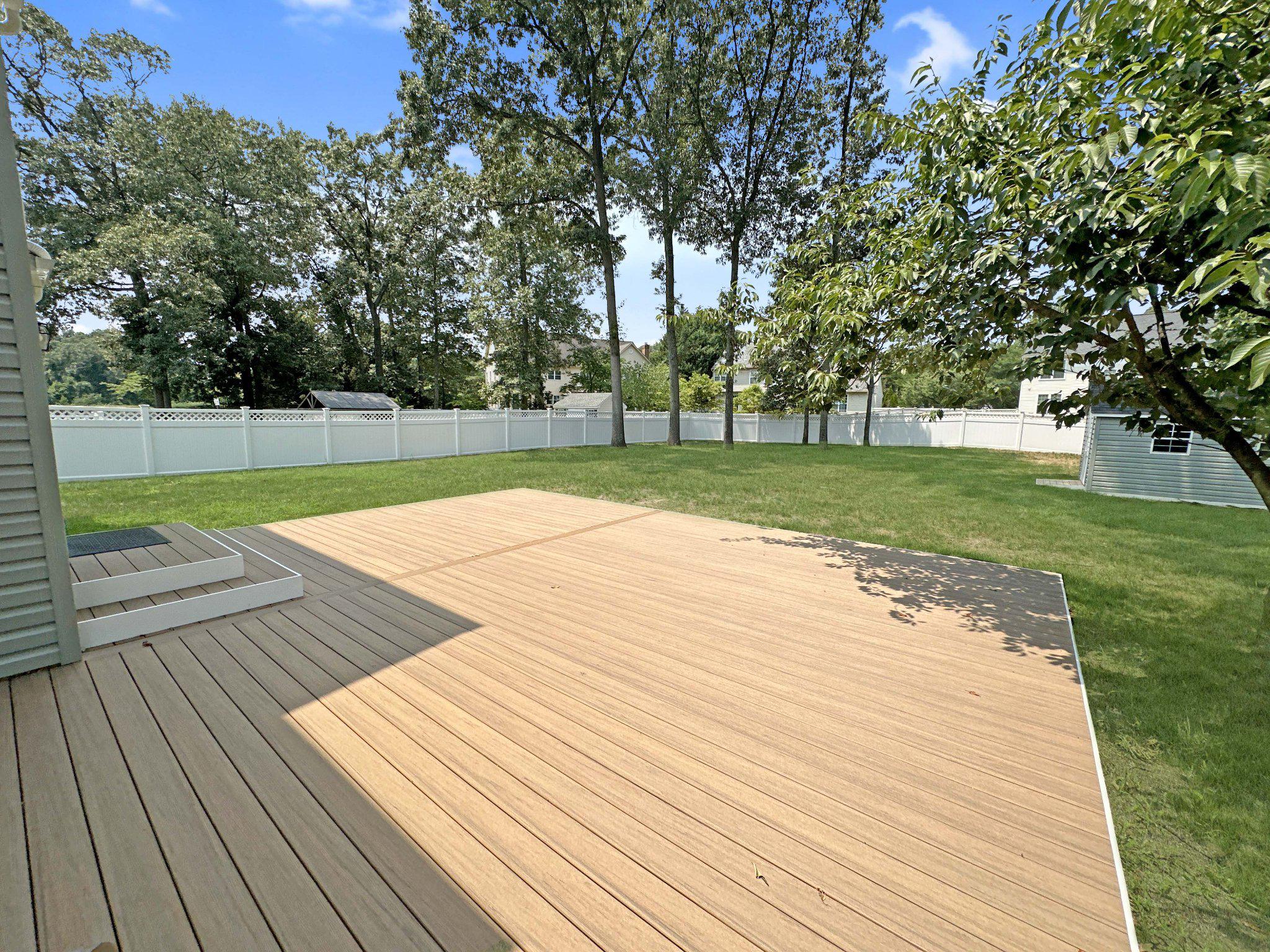 FARMINGTON VILLAGE - Residential