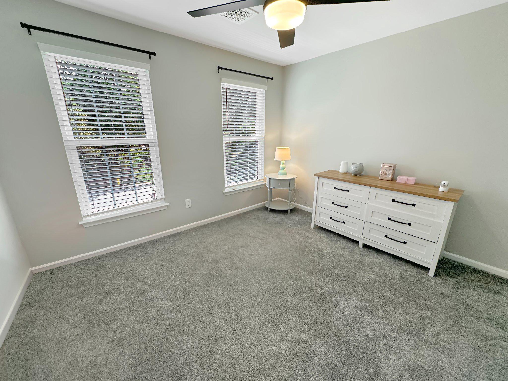 FARMINGTON VILLAGE - Residential