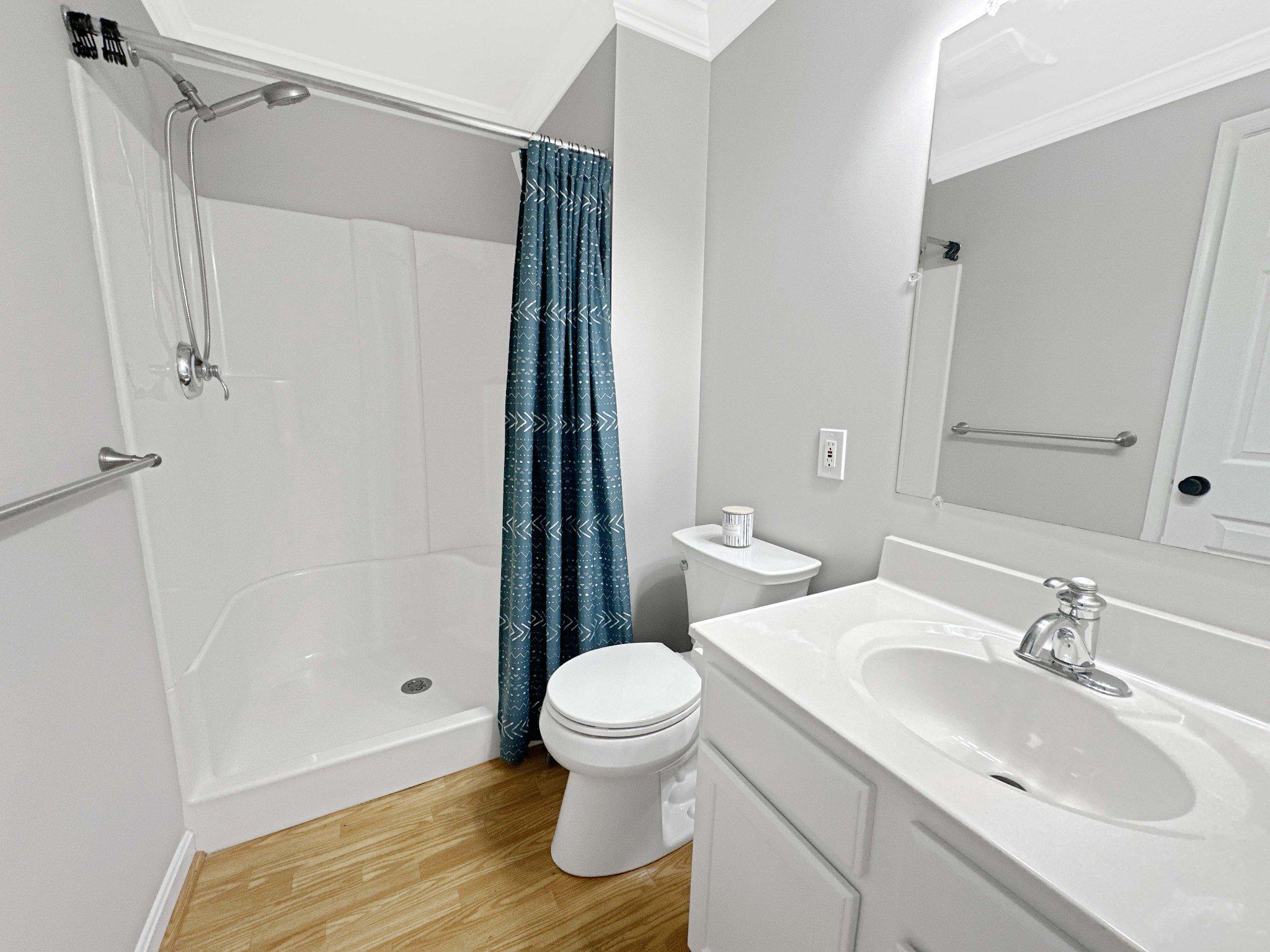 FARMINGTON VILLAGE - Residential