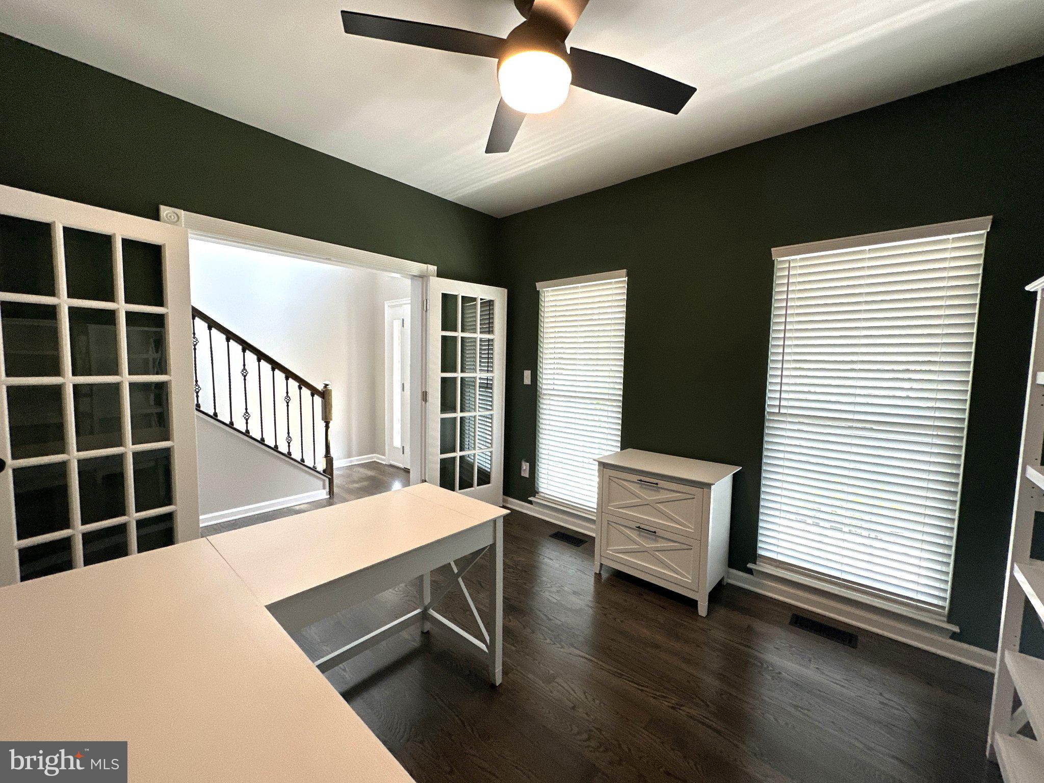 FARMINGTON VILLAGE - Residential