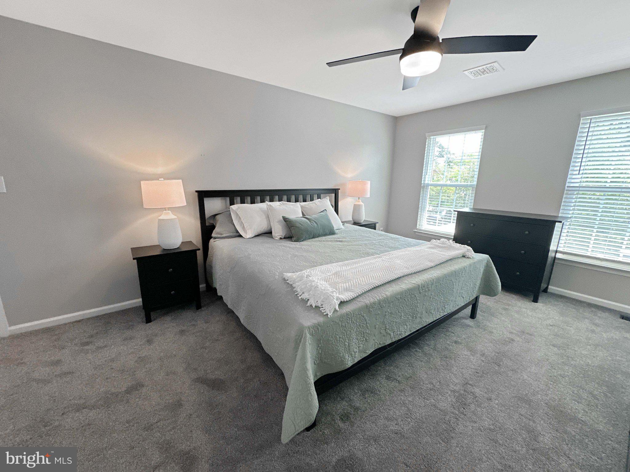 FARMINGTON VILLAGE - Residential