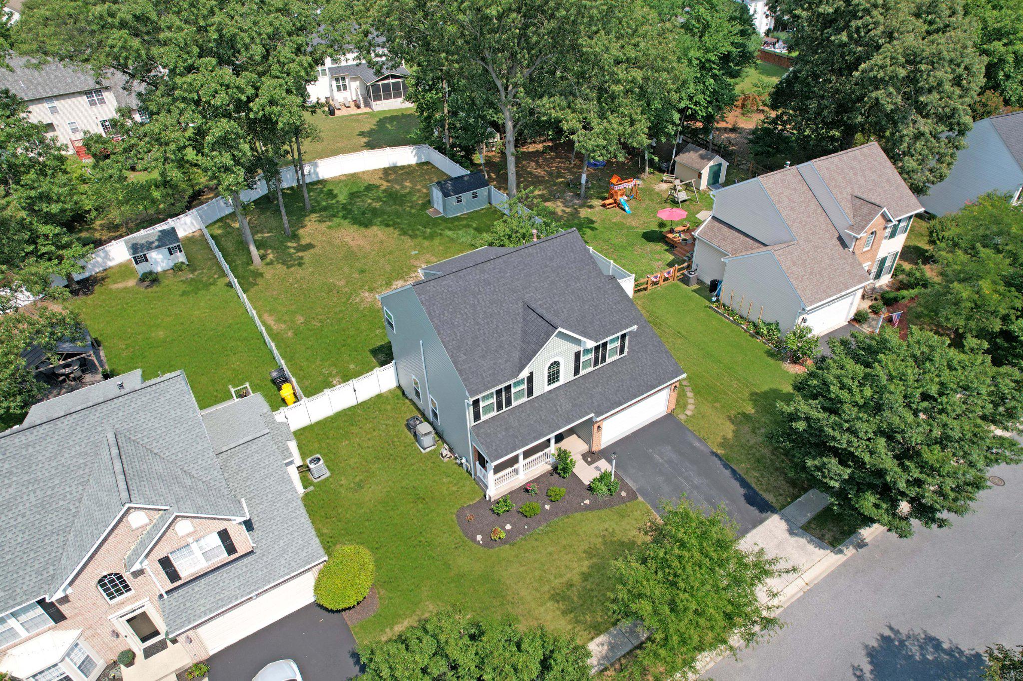 FARMINGTON VILLAGE - Residential