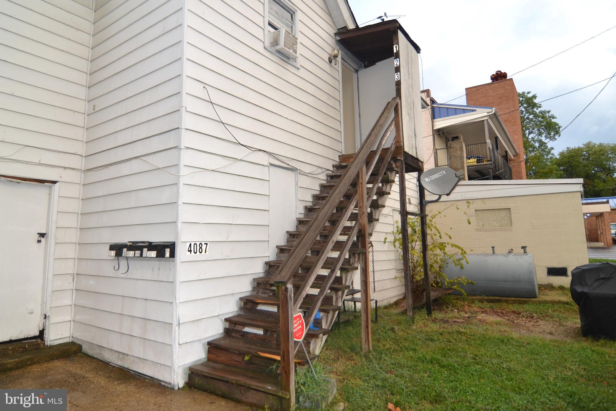 4087 #2 Indian Head Hwy - 1BR 1FB 2nd floor apartment 3 blocks from Indian Head Naval Surface Warfare Center main gate.  Kitchen with table space, living room, bedroom and bathroom.  $150 utilities paid directly to Property Manager each month along with rent are water, sewer, electric and trash for a total due each month of $795. Small pets case-by-case basis.  No dogs.  Immediate availability.  Close to Indian Head Village Green, Rail Trail, Mattingly Ave Park, Slavins boat ramp and more. (NOTE: Kitchen window will be repaired prior to occupancy.)