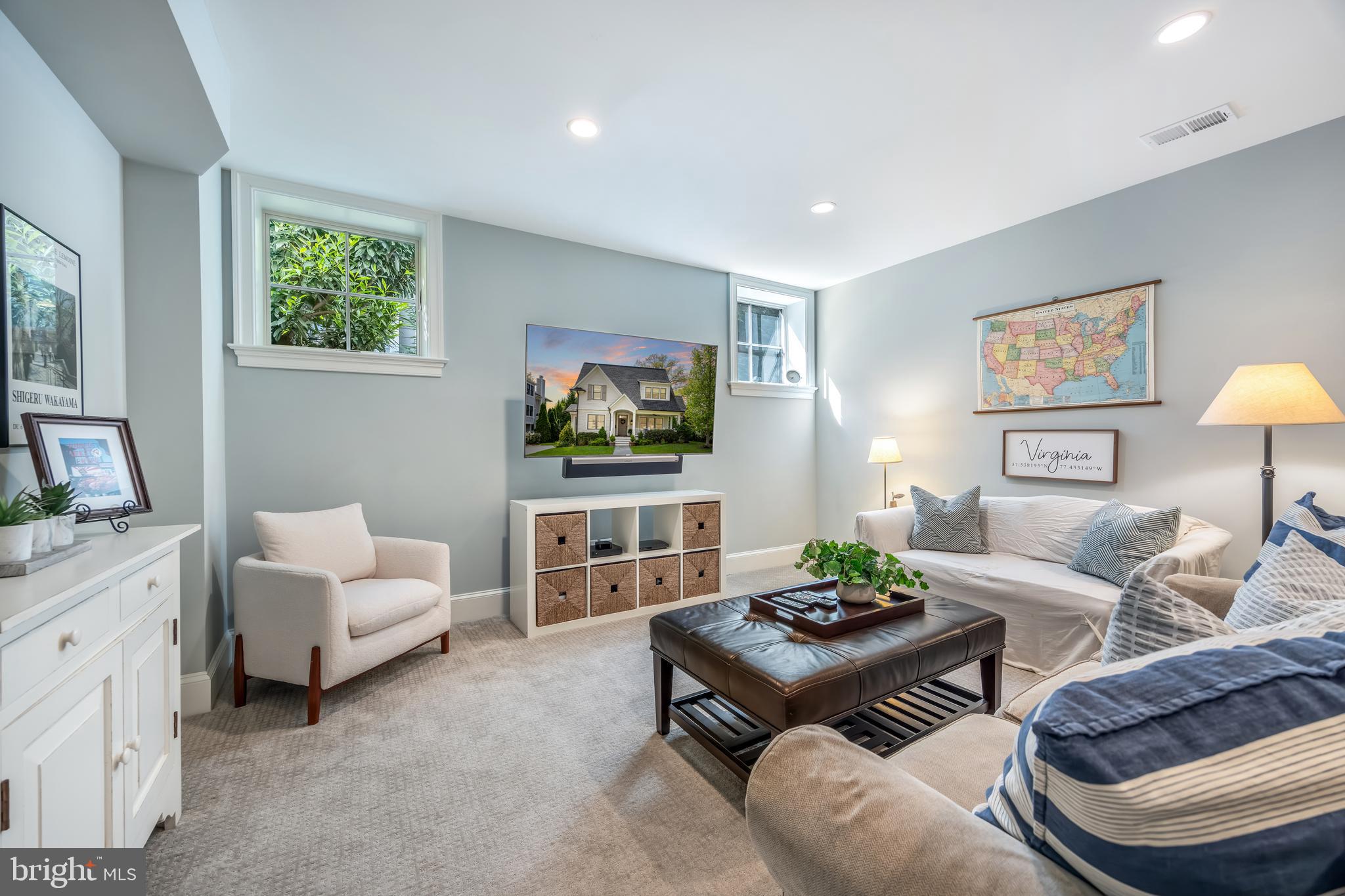 LEEWAY HEIGHTS - Residential