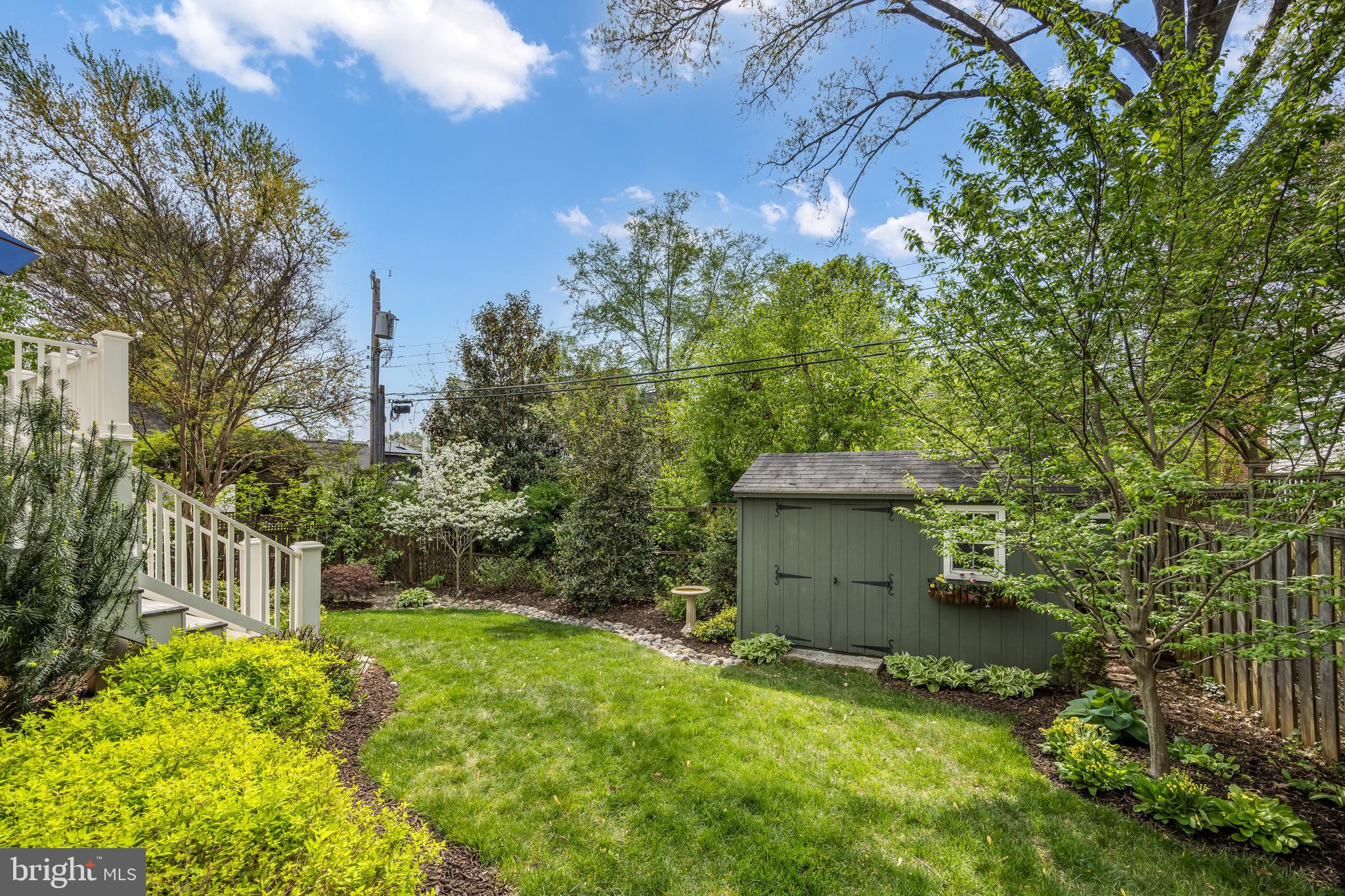 LEEWAY HEIGHTS - Residential