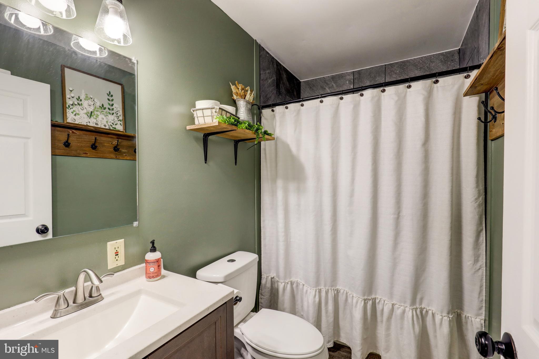 EPHRATA TERRACE - Residential