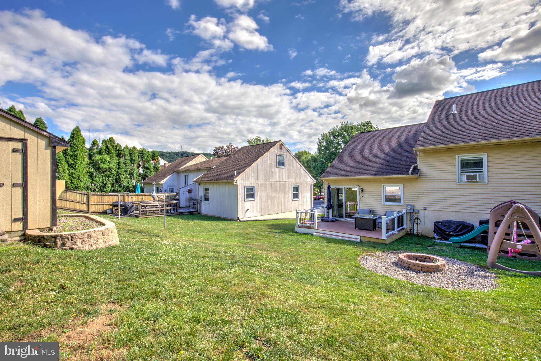 EPHRATA TERRACE - Residential