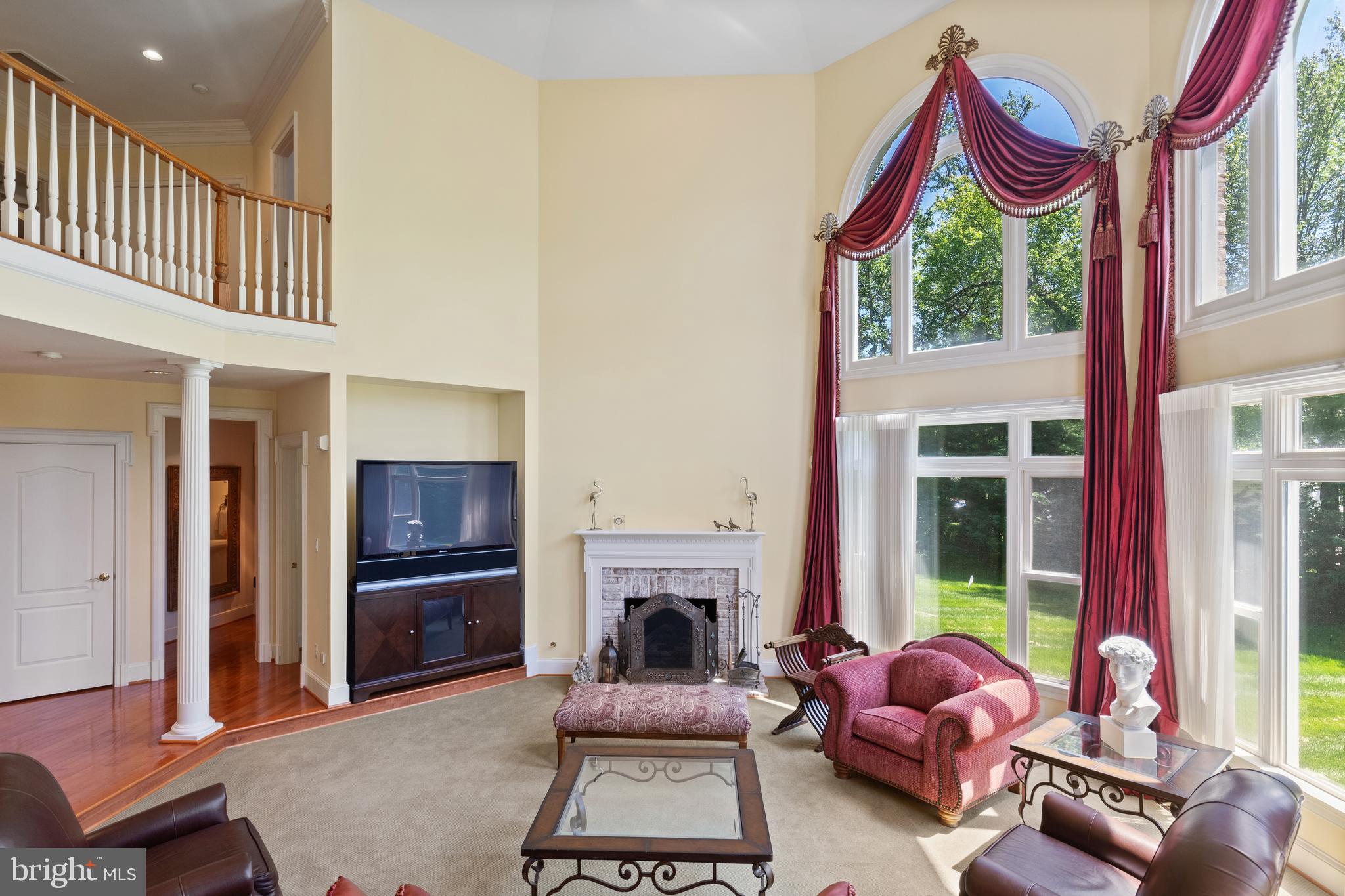 FOXHALL OF MCLEAN - Residential