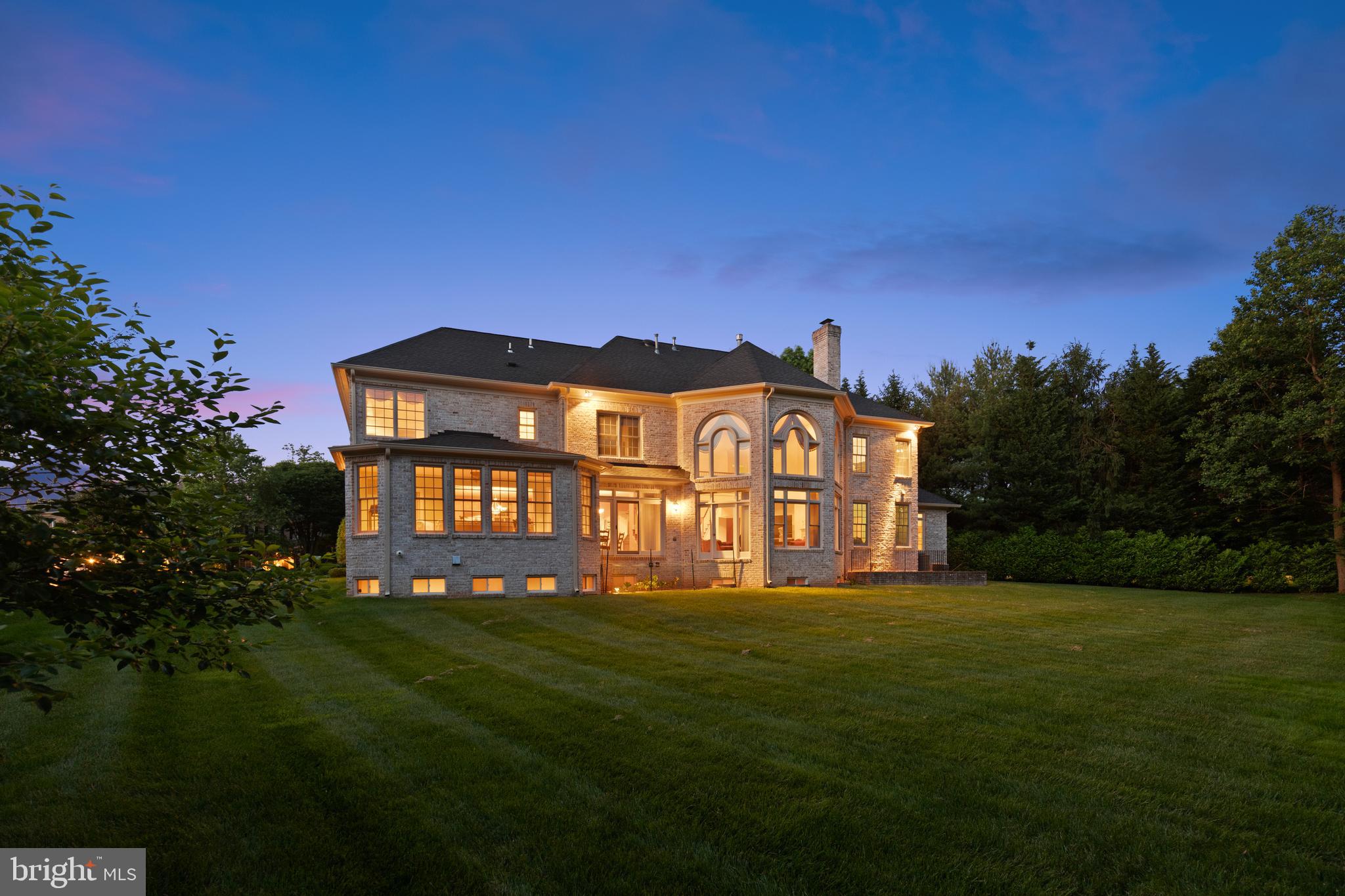 FOXHALL OF MCLEAN - Residential