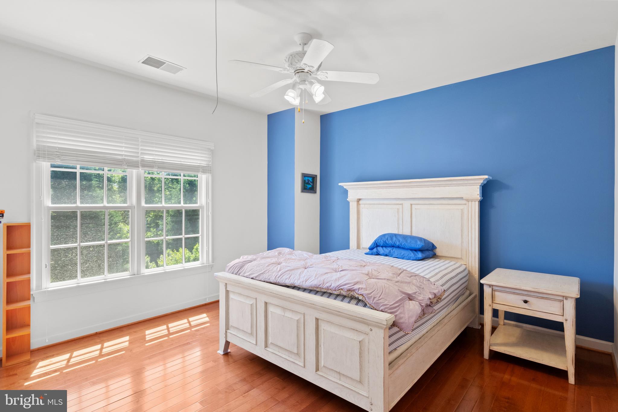 FOXHALL OF MCLEAN - Residential