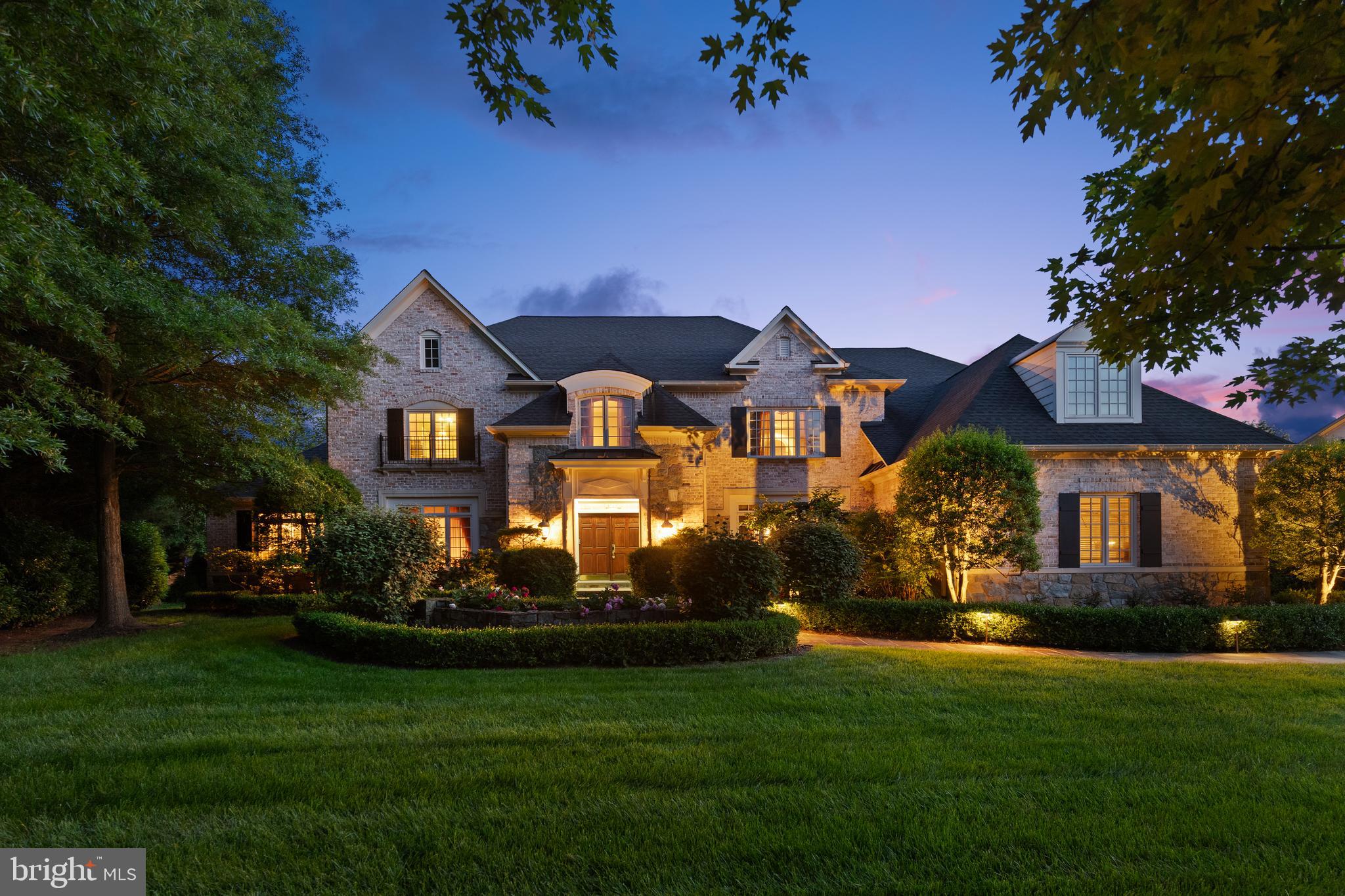 FOXHALL OF MCLEAN - Residential