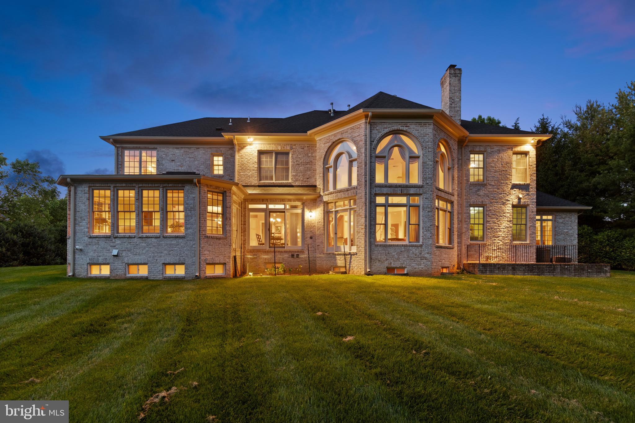 FOXHALL OF MCLEAN - Residential